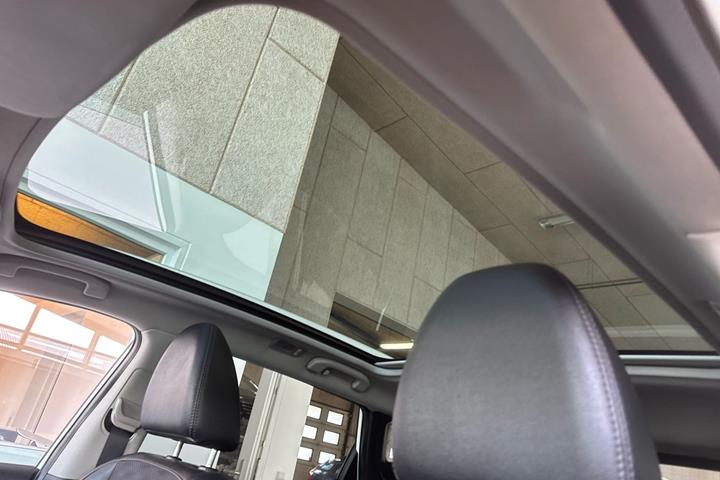Hvid Nissan Qashqai fra 2014