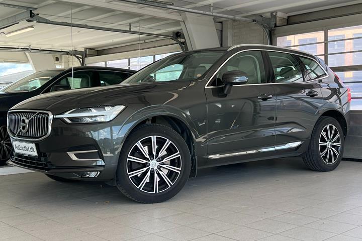 Grå Volvo XC60 fra 2019