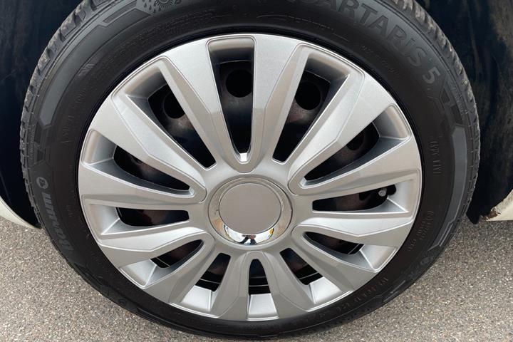 Hvid Ford Ka fra 2013