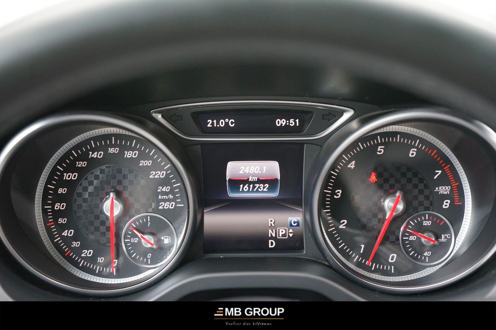 Sort Mercedes A180 fra 2017