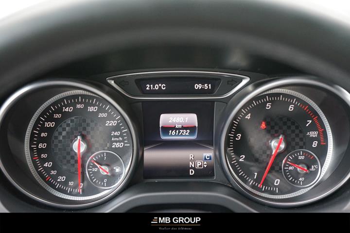 Sort Mercedes A180 fra 2017