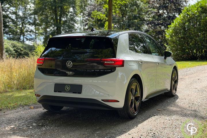 Hvid VW ID.3 fra 2022