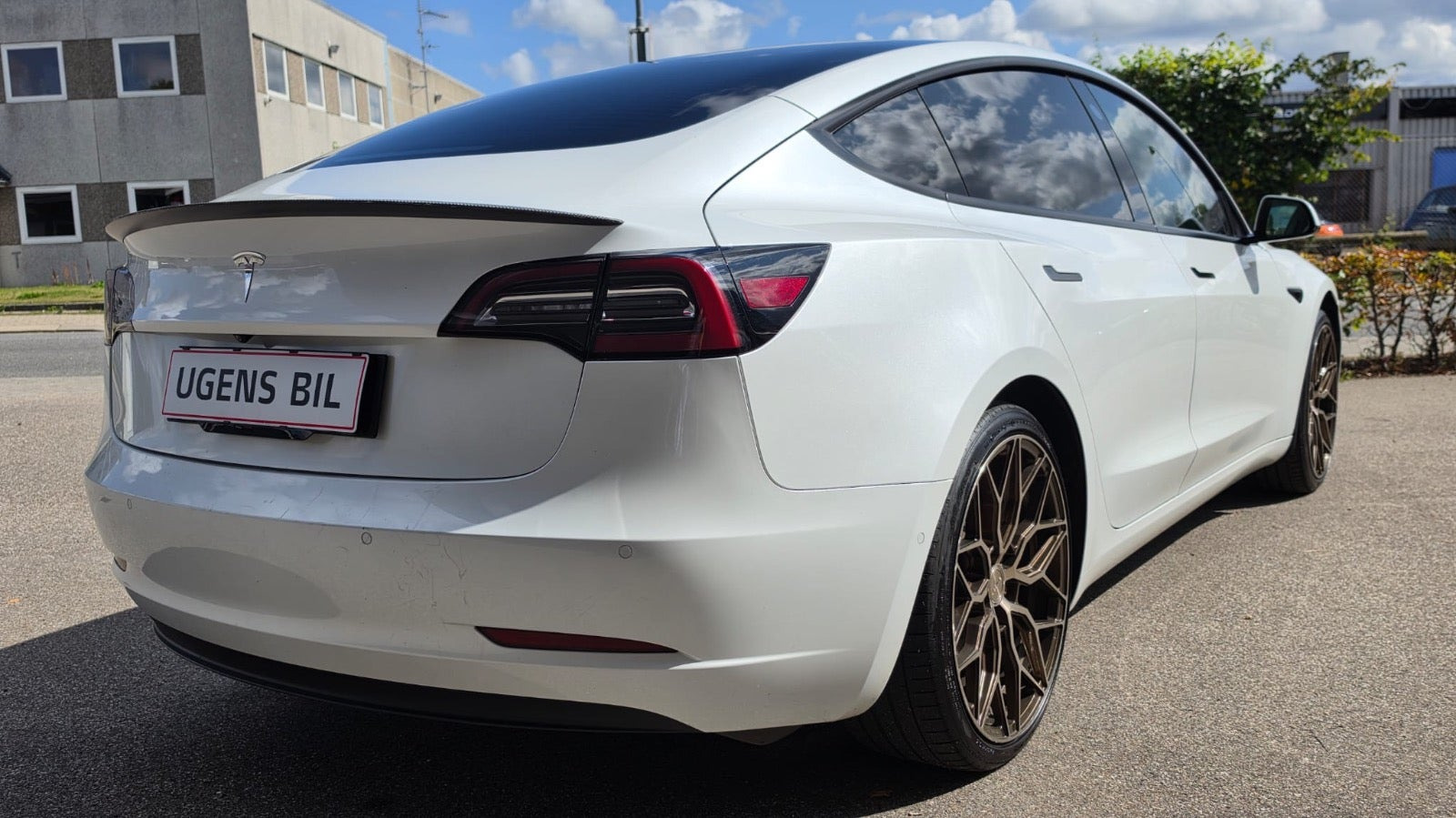 undefined Tesla Model 3 fra 2021