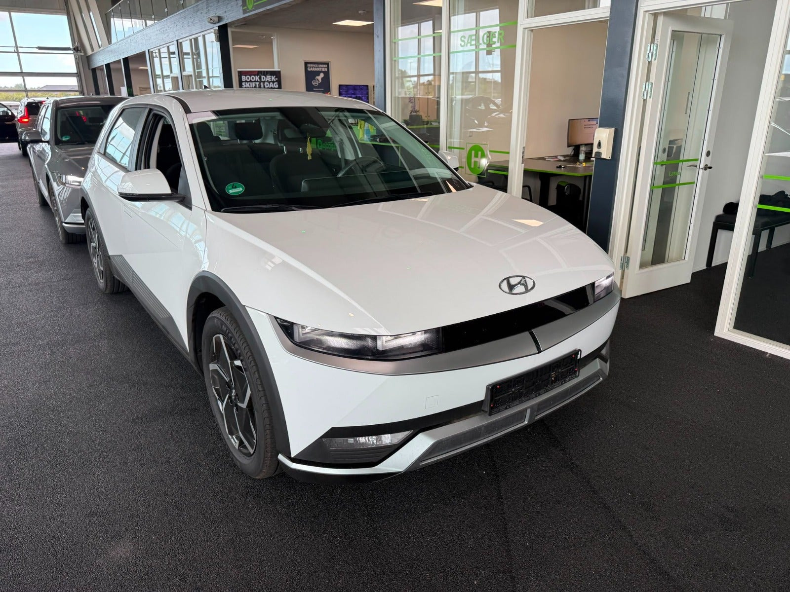 Hvid Hyundai Ioniq 5 fra 2021