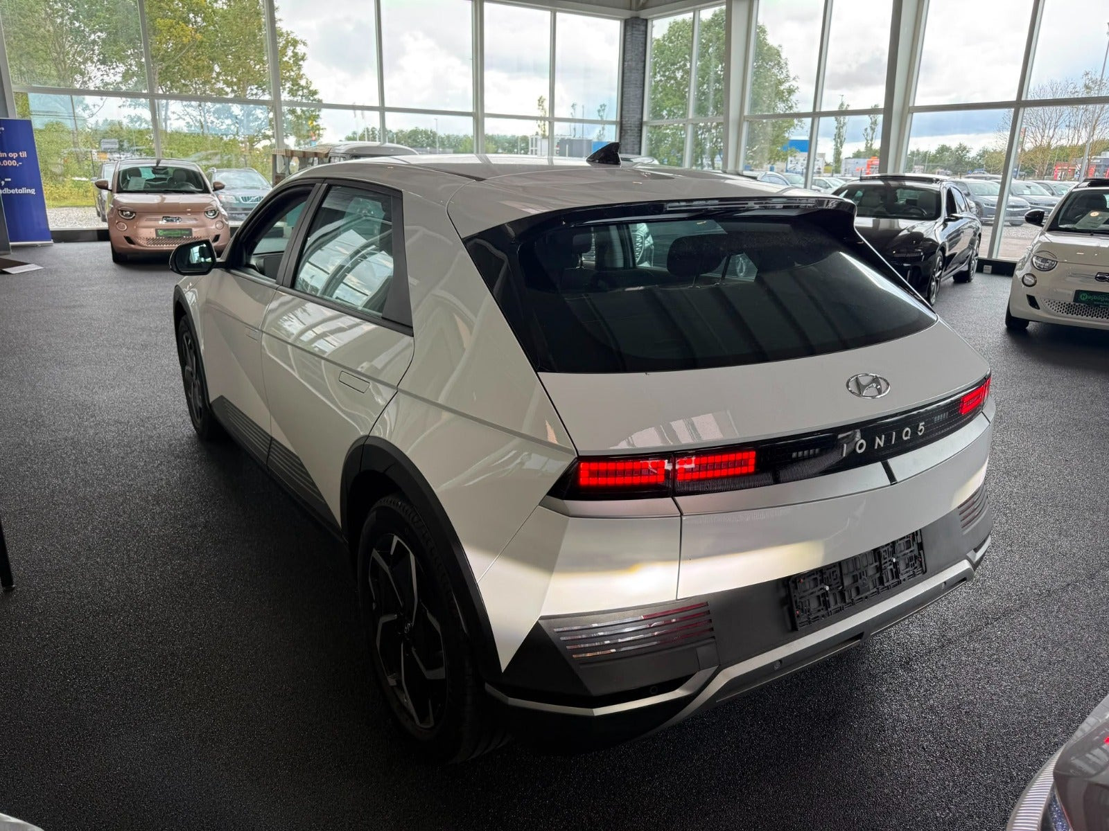 Hvid Hyundai Ioniq 5 fra 2021