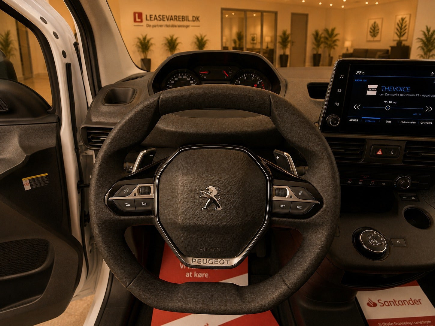 Hvid Peugeot Partner fra 2019