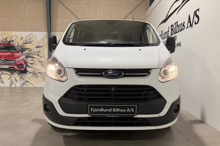 Hvid Ford Transit Custom 270 L1 fra 2015