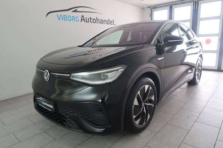 Sort VW ID.5 fra 2023 set udefra