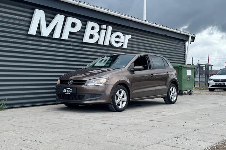 Brun VW Polo fra 2014