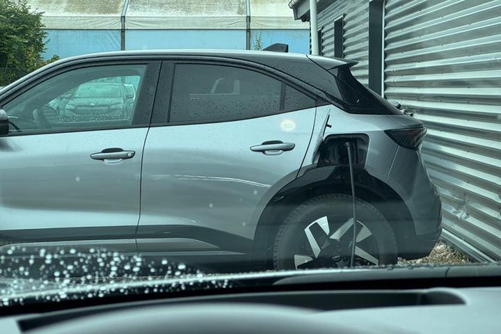 Sort Kia EV6 fra 2023