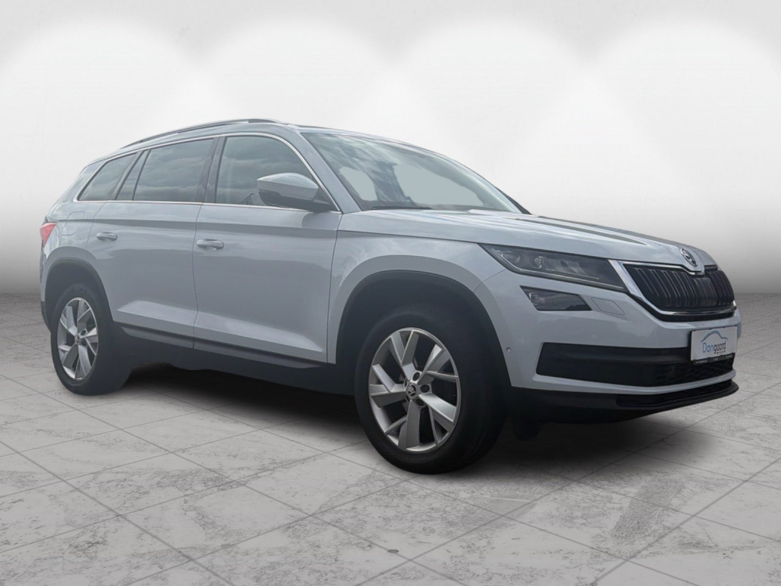 Hvid Skoda Kodiaq fra 2019