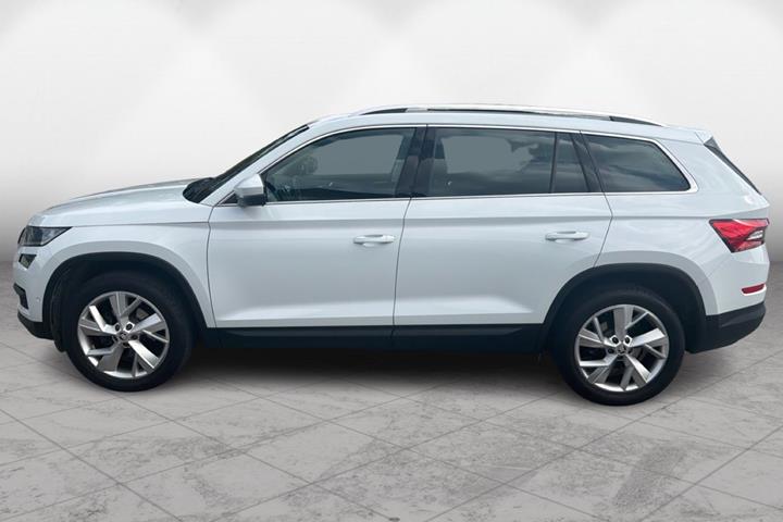 Hvid Skoda Kodiaq fra 2019