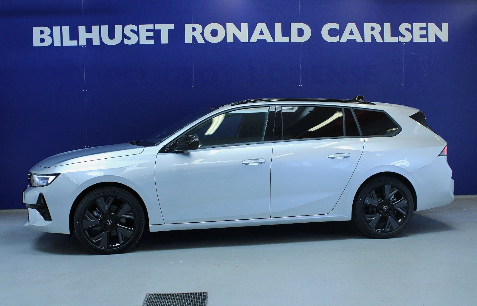 Opel Astra-e 54 GS Sports Tourer