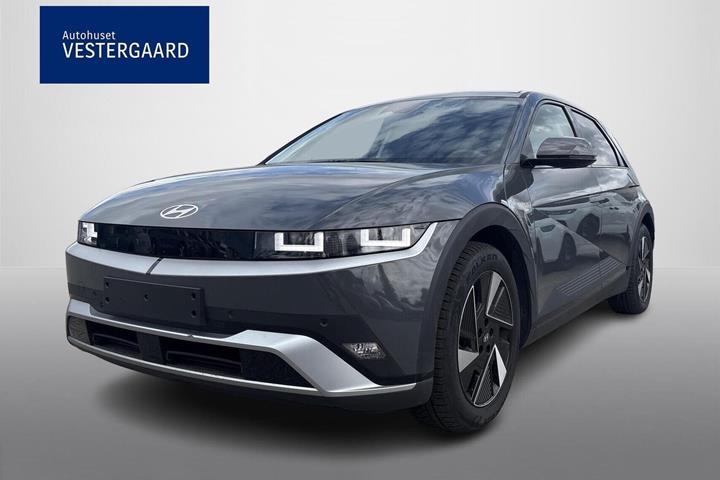 Grå Hyundai Ioniq 5 fra 2025