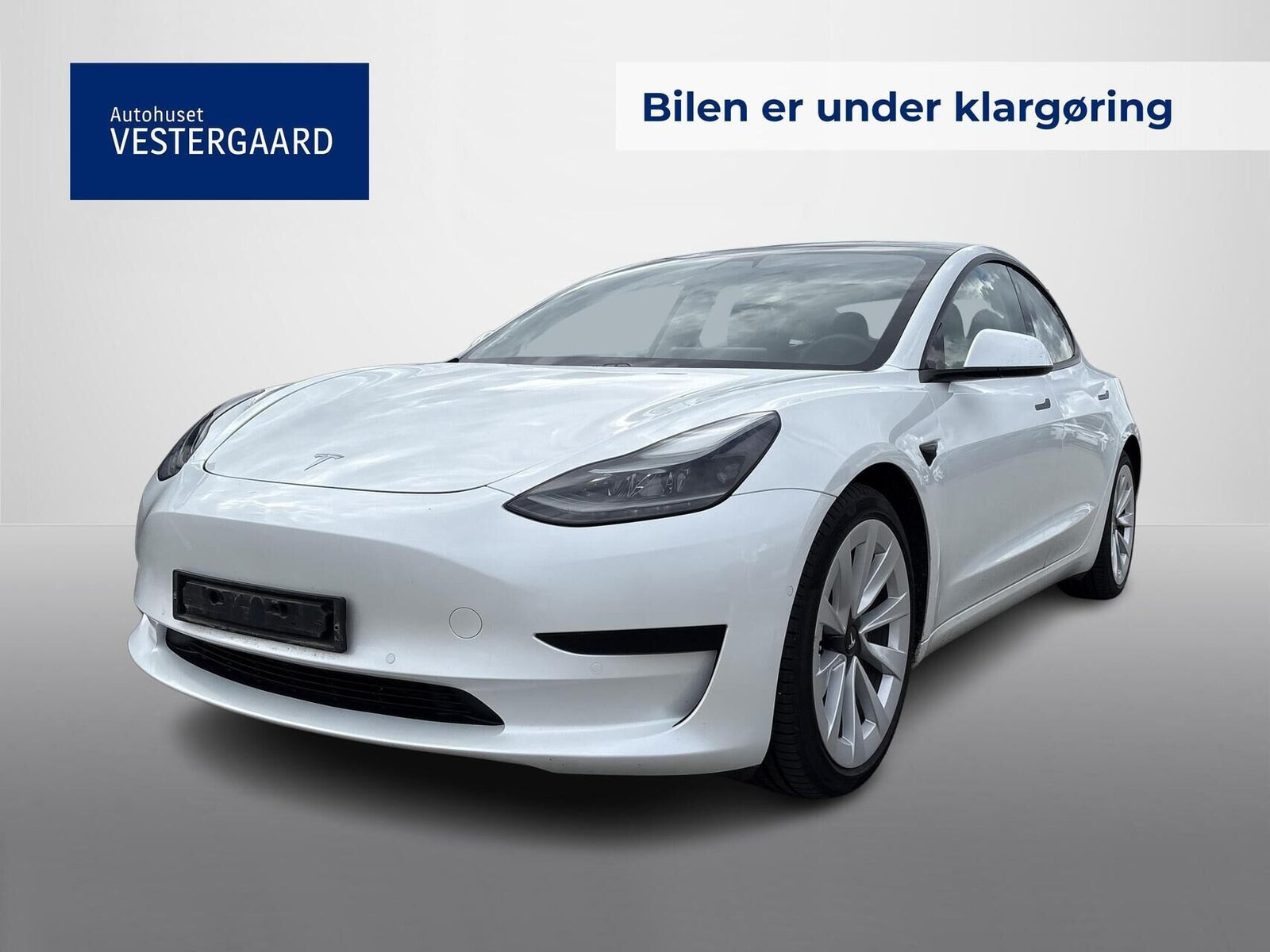 Tesla Model 3 Standard Range+ RWD