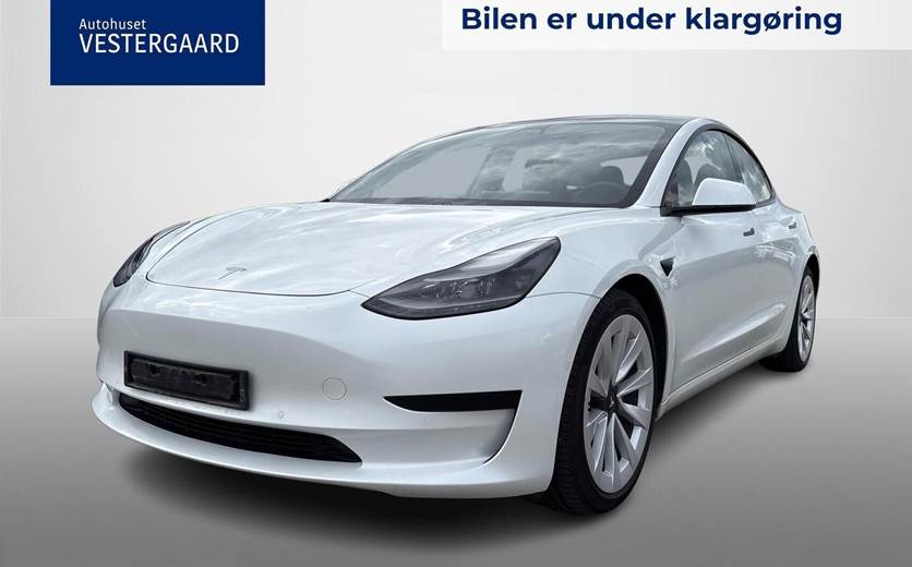 Tesla Model 3 Standard Range+ RWD