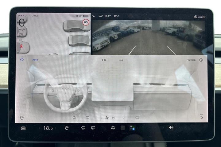 Hvid Tesla Model 3 fra 2020