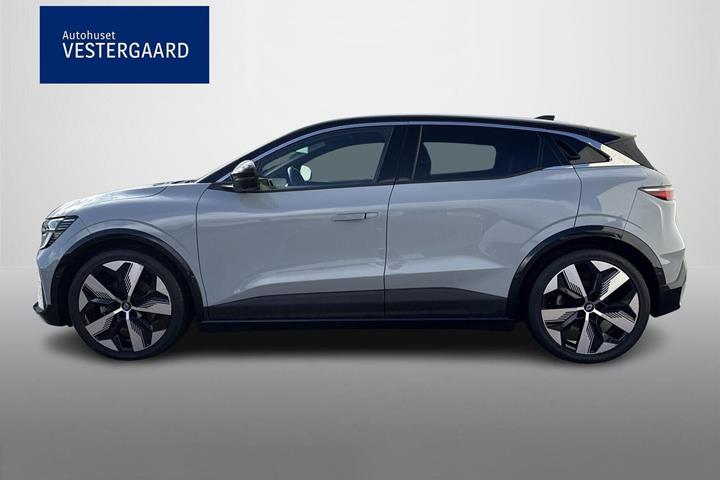 Grå Renault Megane E-Tech fra 2022