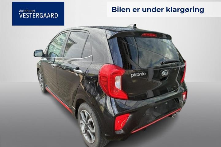 Beige Kia Picanto fra 2020