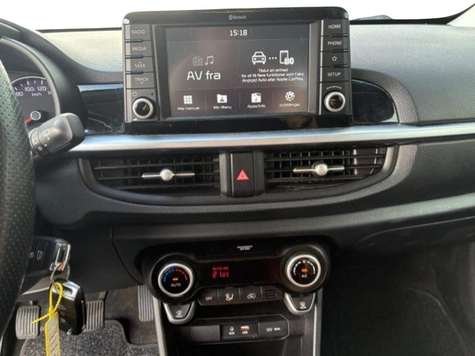 Beige Kia Picanto fra 2020
