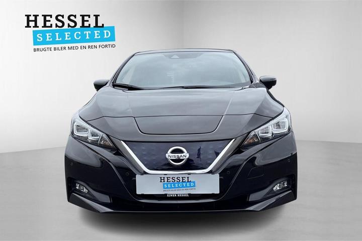 Sort Nissan Leaf fra 2022
