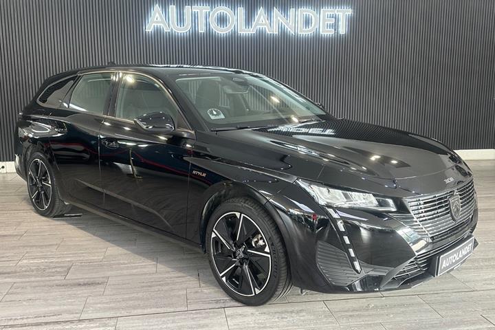 Sort Peugeot E-308 fra 2025