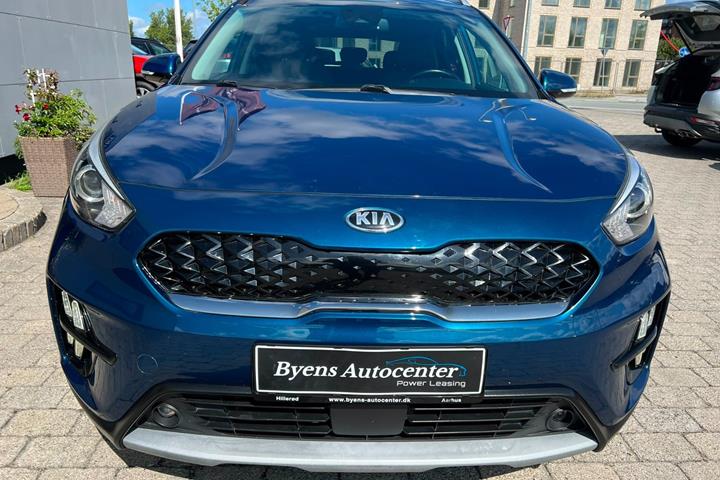 Blå Kia Niro fra 2020