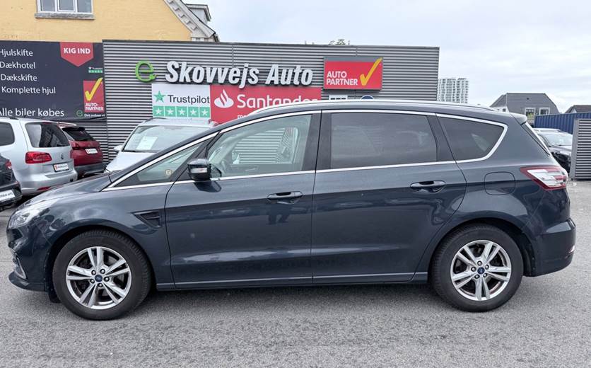 Ford S-MAX 2,0 EcoBlue Titanium aut. 7prs