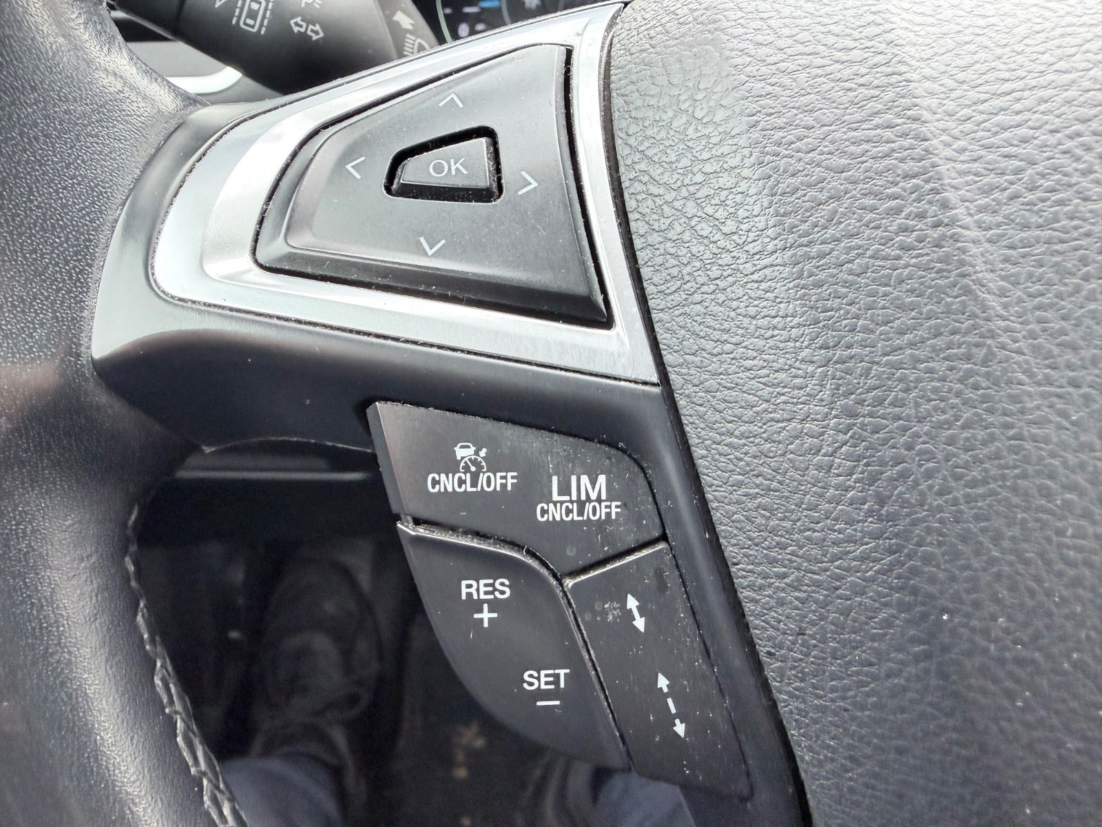 Blå Ford S-MAX fra 2020