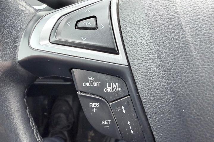 Blå Ford S-MAX fra 2020