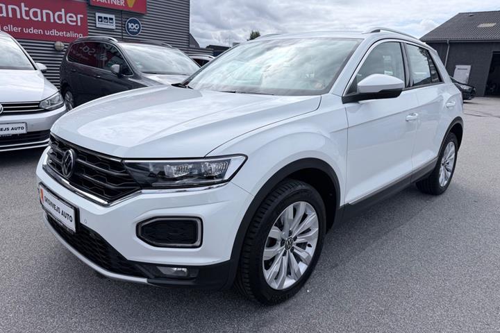 Hvid VW T-Roc fra 2022