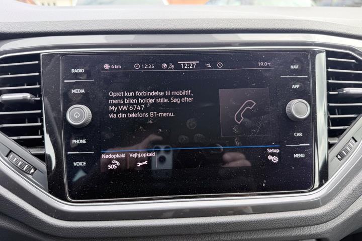 Hvid VW T-Roc fra 2022