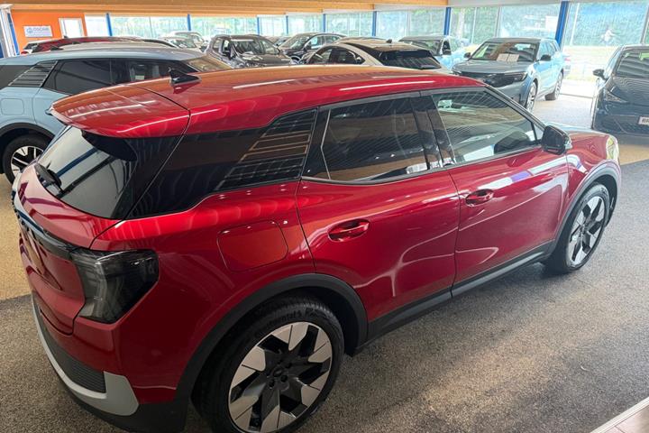 Rød Ford Explorer fra 2025