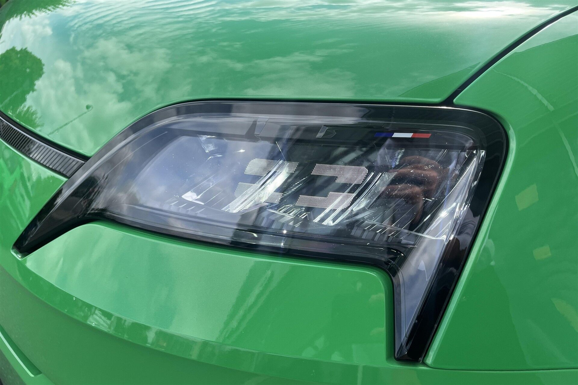 Grøn Renault R5 fra 2025