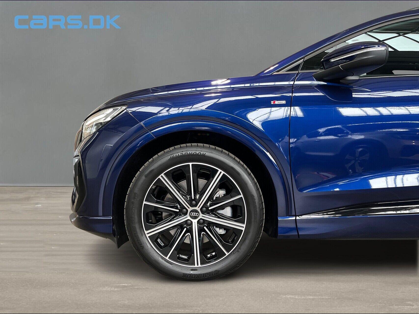 Blå Audi Q4 fra 2026