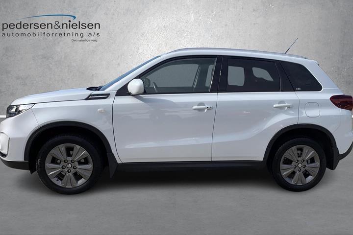 Hvid Suzuki Vitara fra 2021