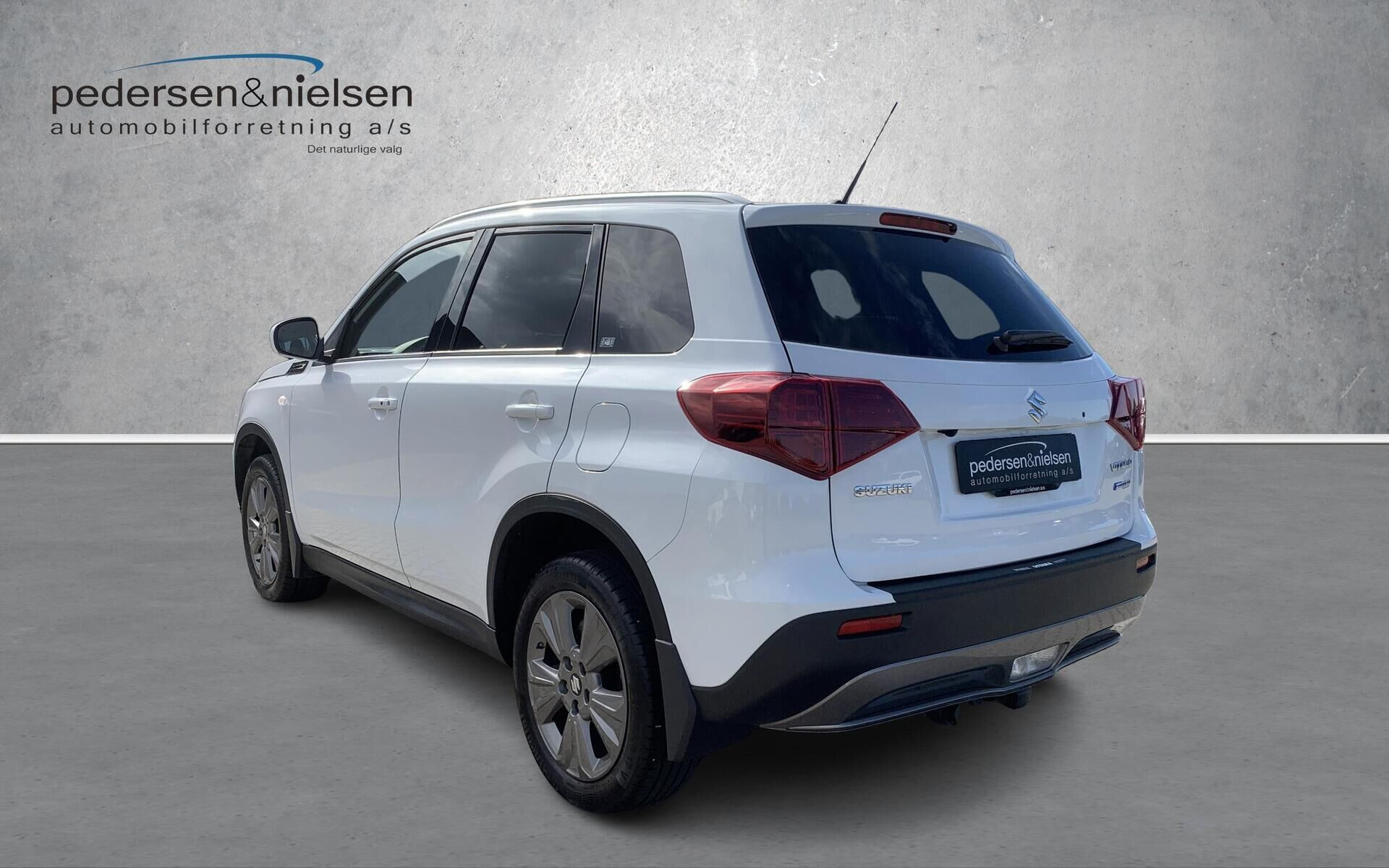 Hvid Suzuki Vitara fra 2021