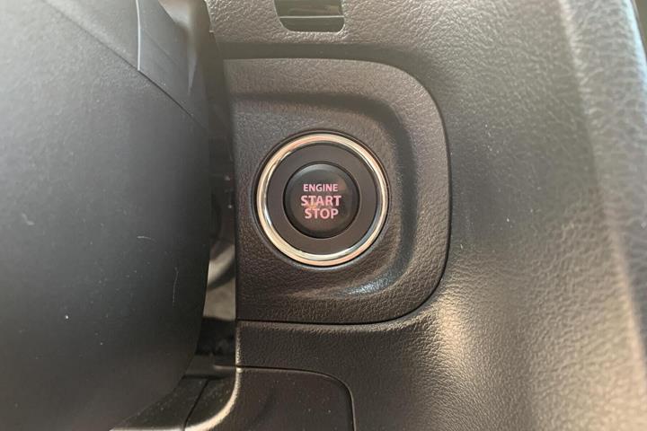 Hvid Suzuki Vitara fra 2021