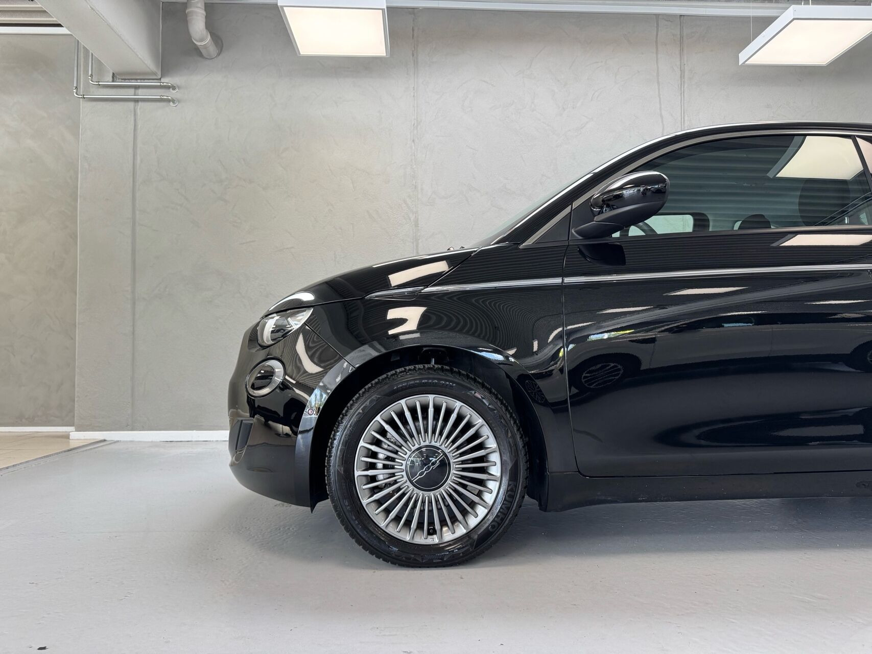 Sort Fiat 500e fra 2023