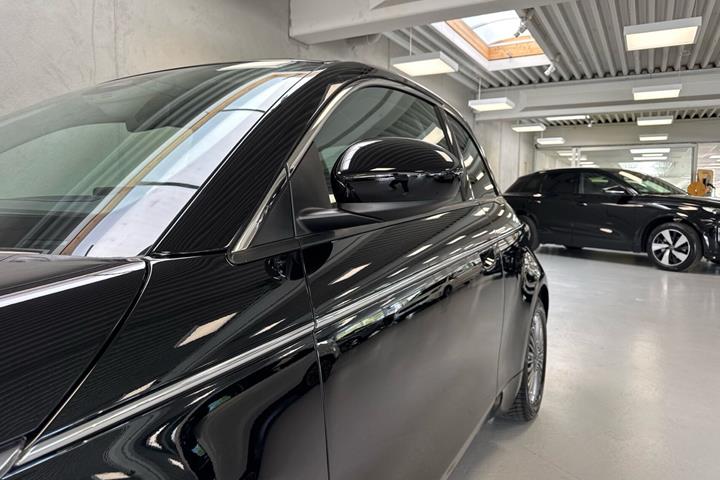 Sort Fiat 500e fra 2023