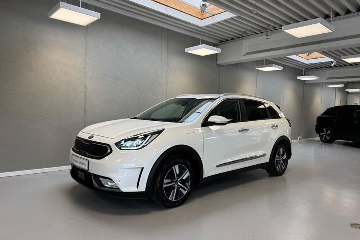 Hvid Kia Niro fra 2018