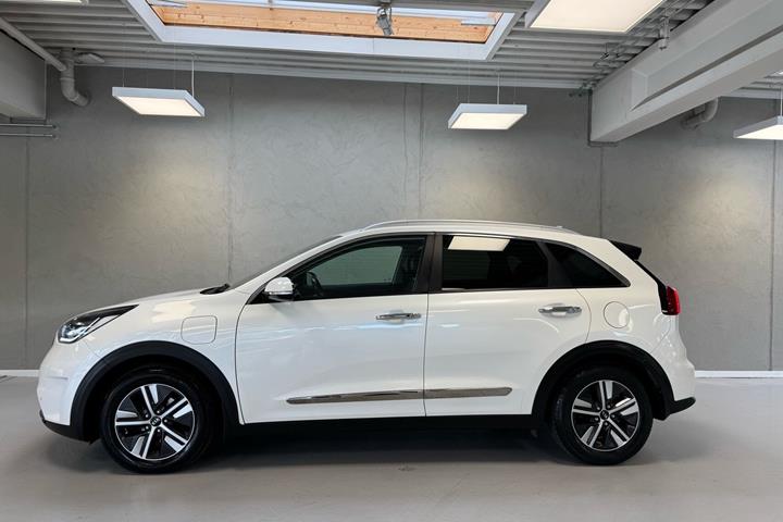 Hvid Kia Niro fra 2018