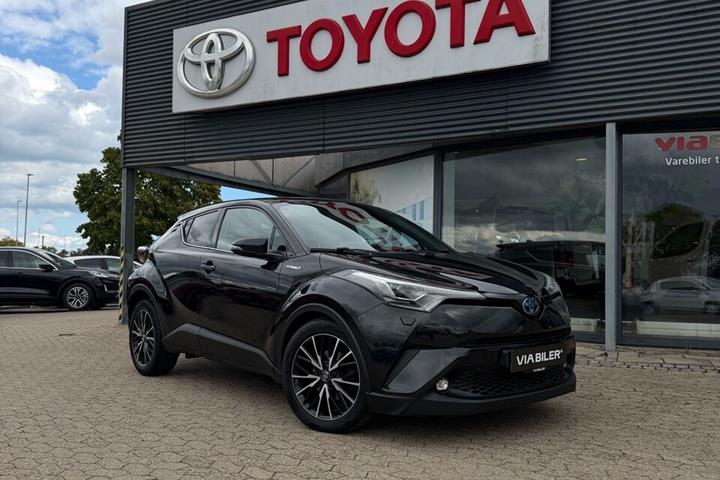 Sort Toyota C-HR fra 2018