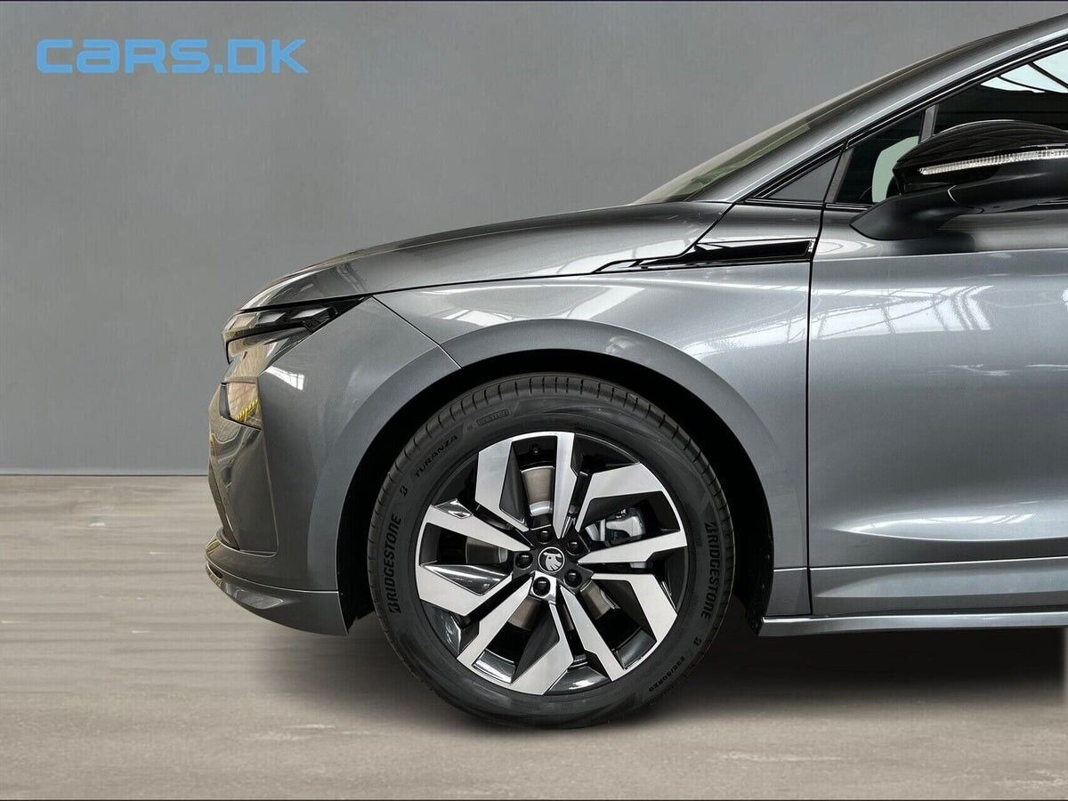 Grå Skoda Enyaq fra 2026