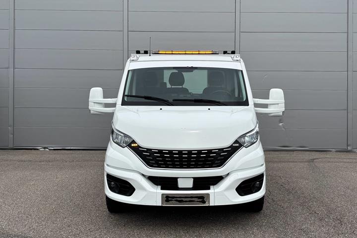 Hvid Iveco Daily fra 2020