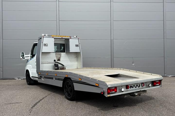 Hvid Iveco Daily fra 2020