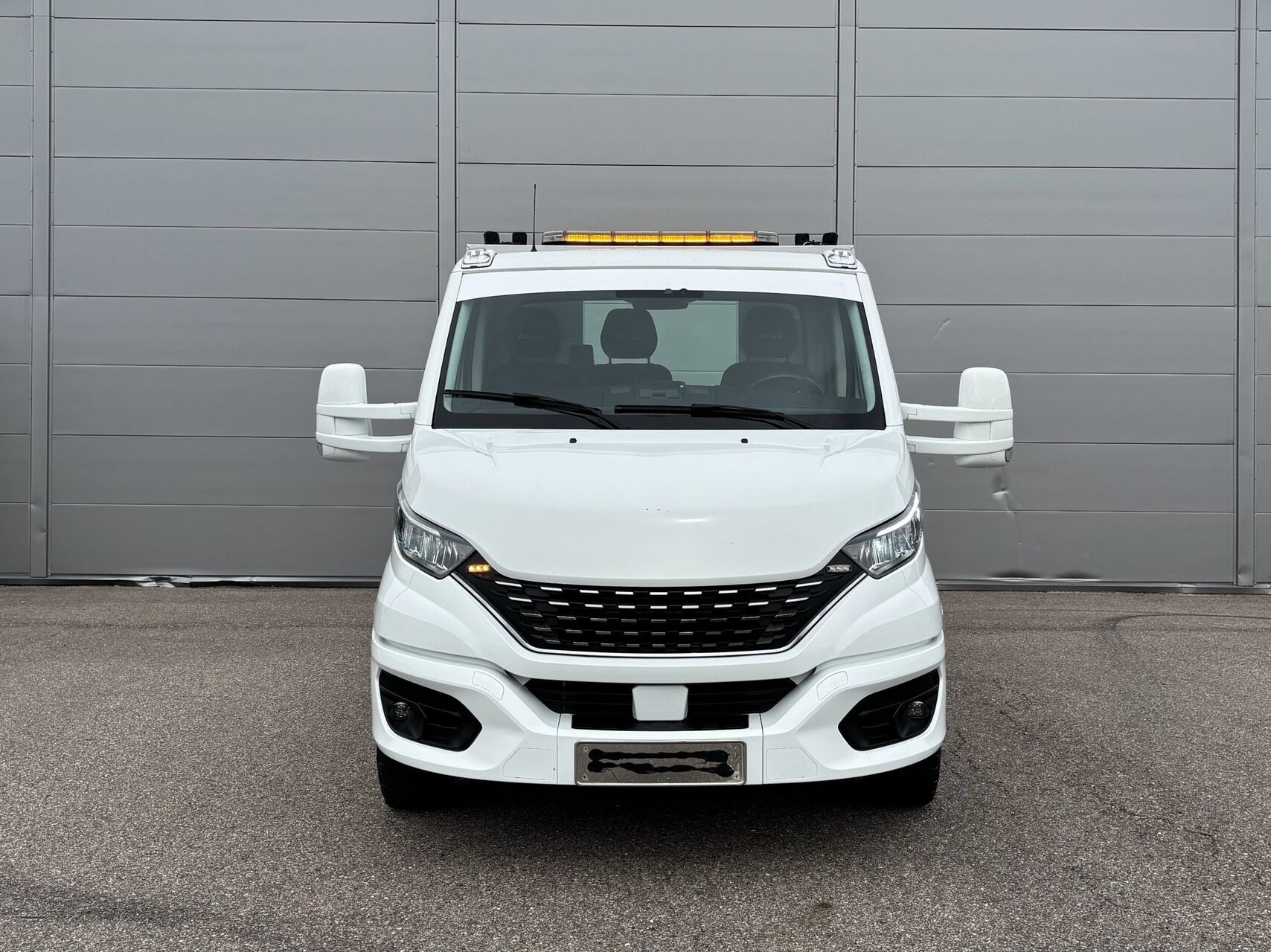 Hvid Iveco Daily fra 2020