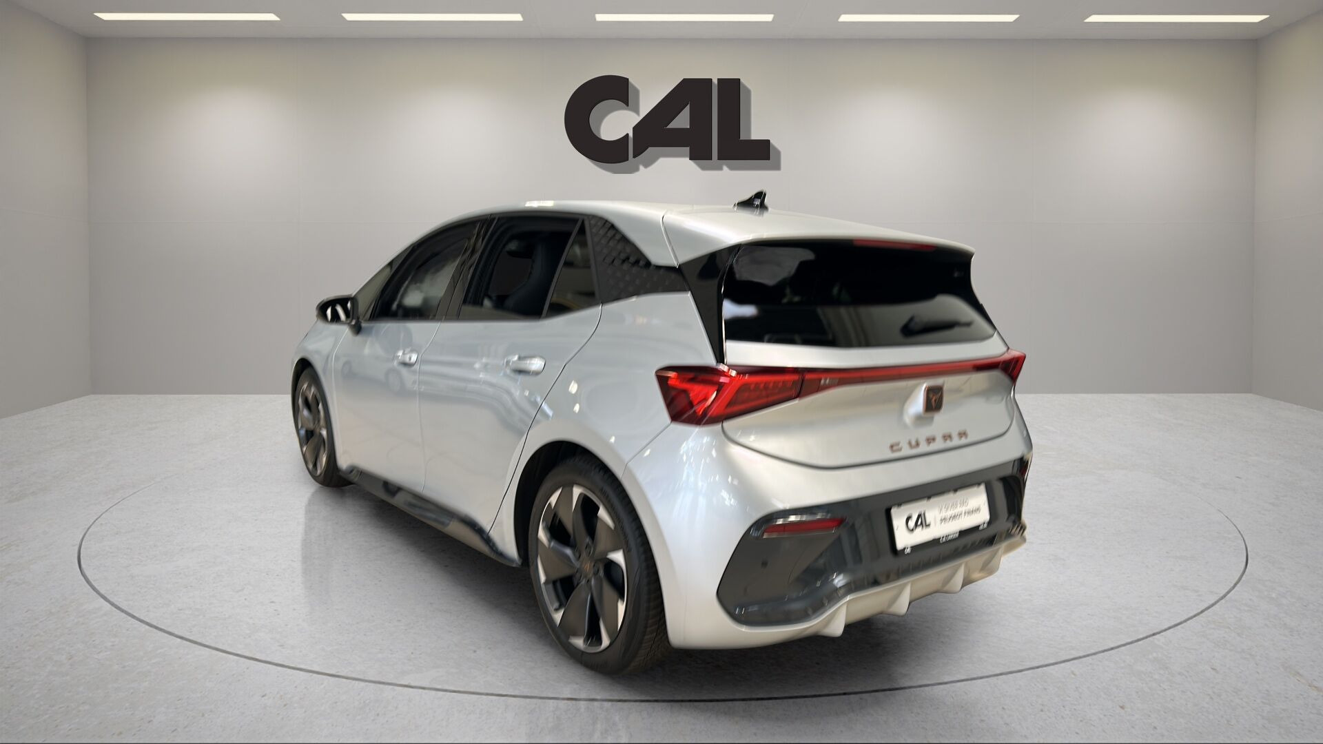 Sølv Cupra Born fra 2025