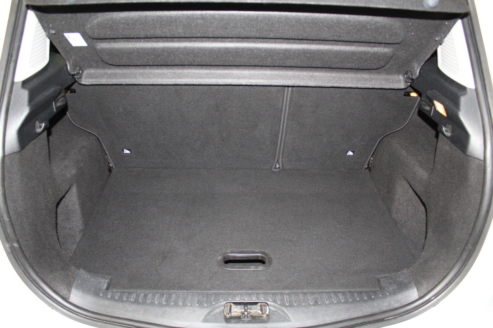 Hvid Ford B-MAX fra 2014
