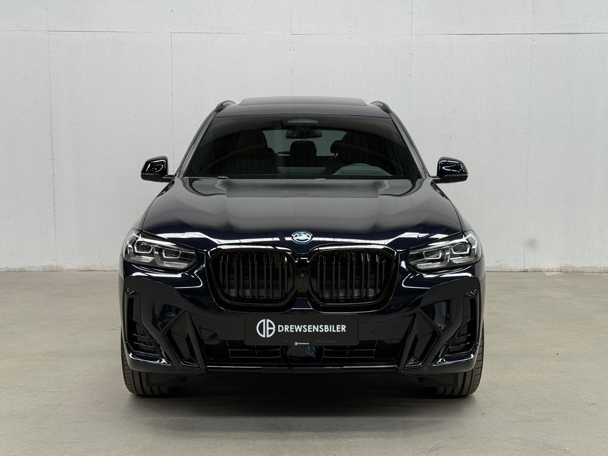 Sort BMW iX3 fra 2022